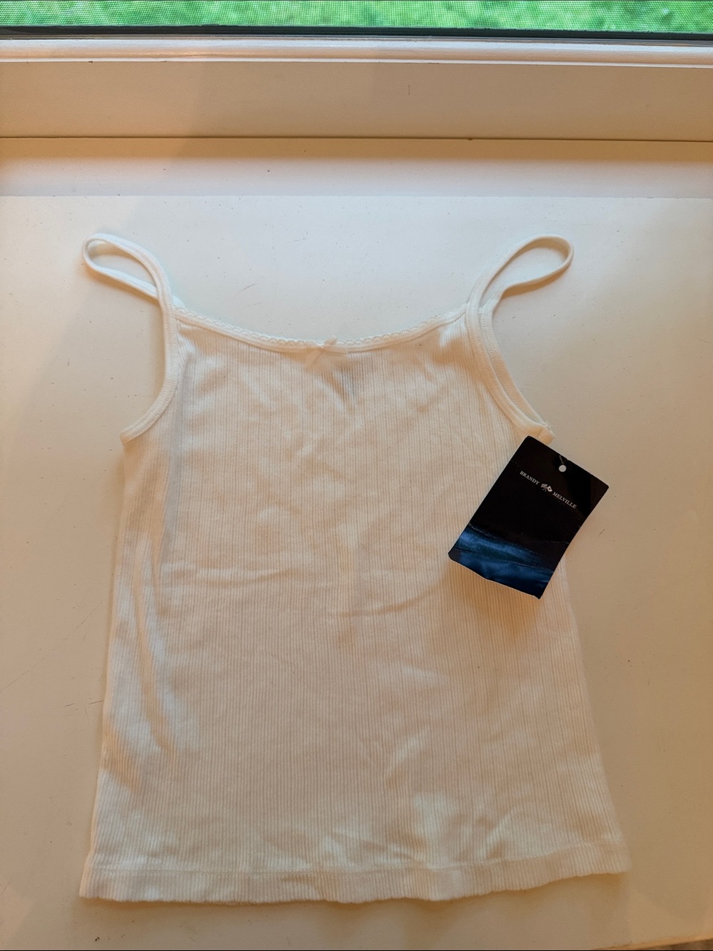 Brandy Melville Women’s White Ribbed Camisole Tank Top